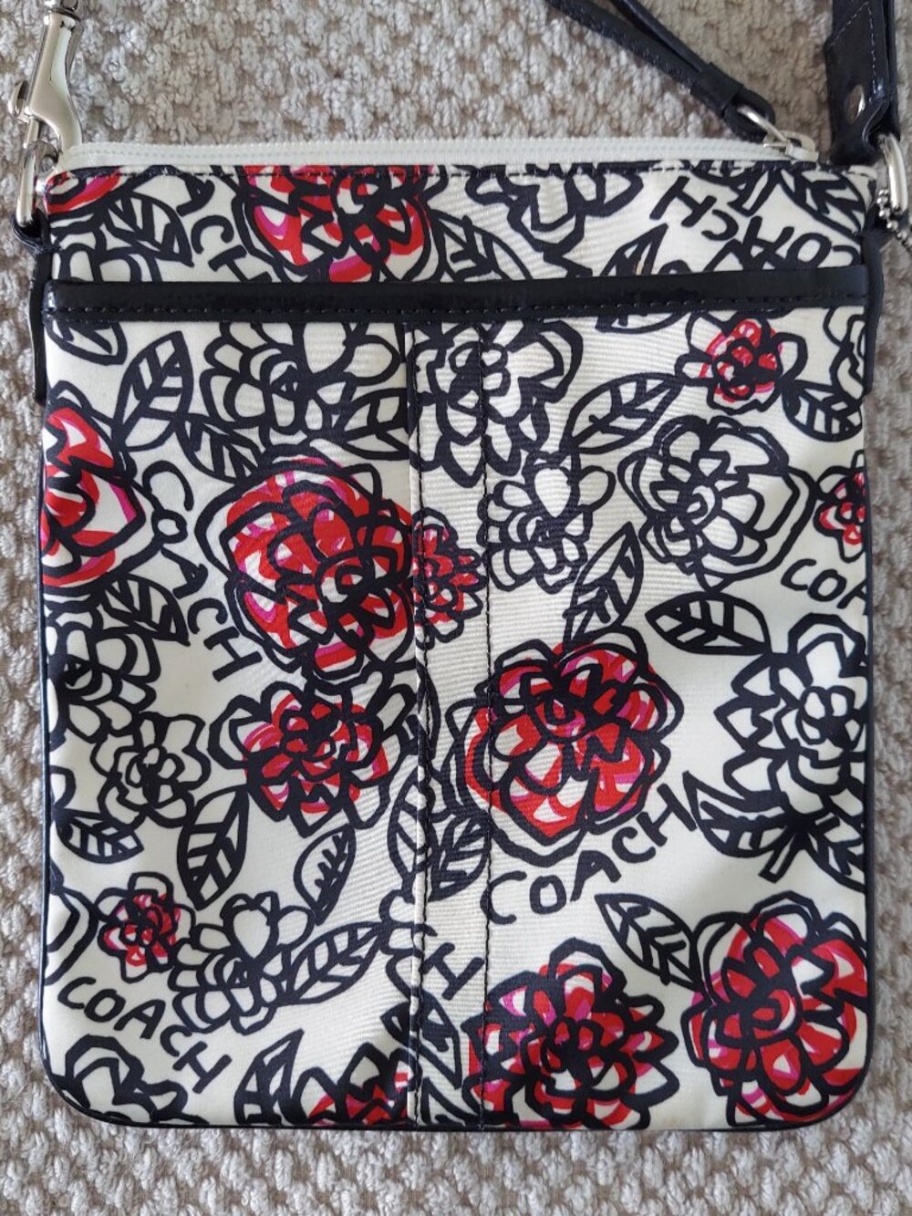 Coach Poppy Floral Graffiti Crossbody Swingpack Bag Limited Edition - Picture 6 of 9